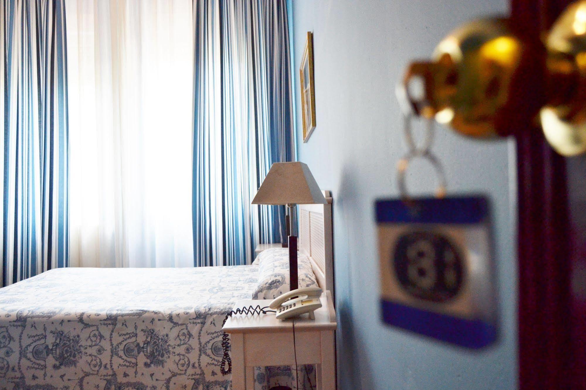 Gran Hotel Balneario De Lierganes Bagian luar foto